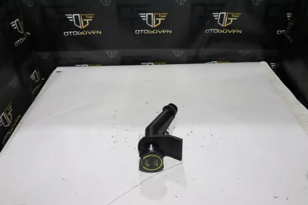 FORD TRANSİT 190 V ÇIKMA PARÇA TRANSİT ÖNDEN ÇEKER 2000 YAĞ KAPAĞI